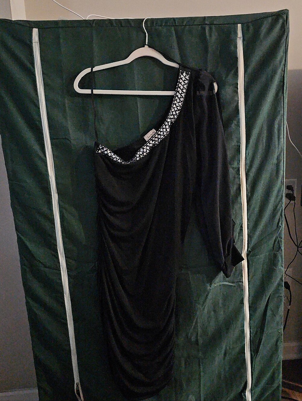 EUC WOMEN'S BLACK ONE SHOULDER SPECIAL OCCASSION DRESS SIZE 2XL